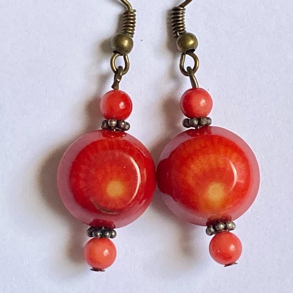 Vintage Art Glass Bead Earrings Coral Red Orange Hand Made Bronze Plated - Picture 4 of 16